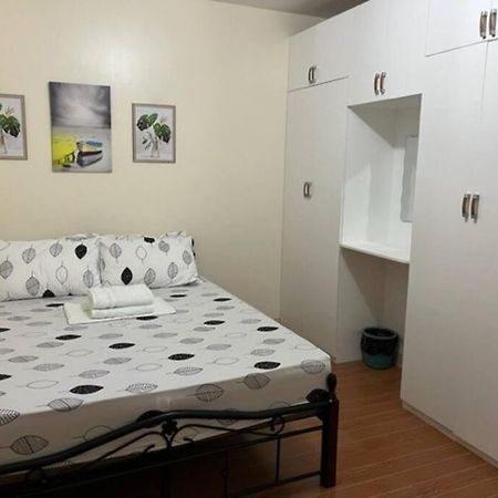 Estilo Apartment 2-Storey Clarin  Buitenkant foto